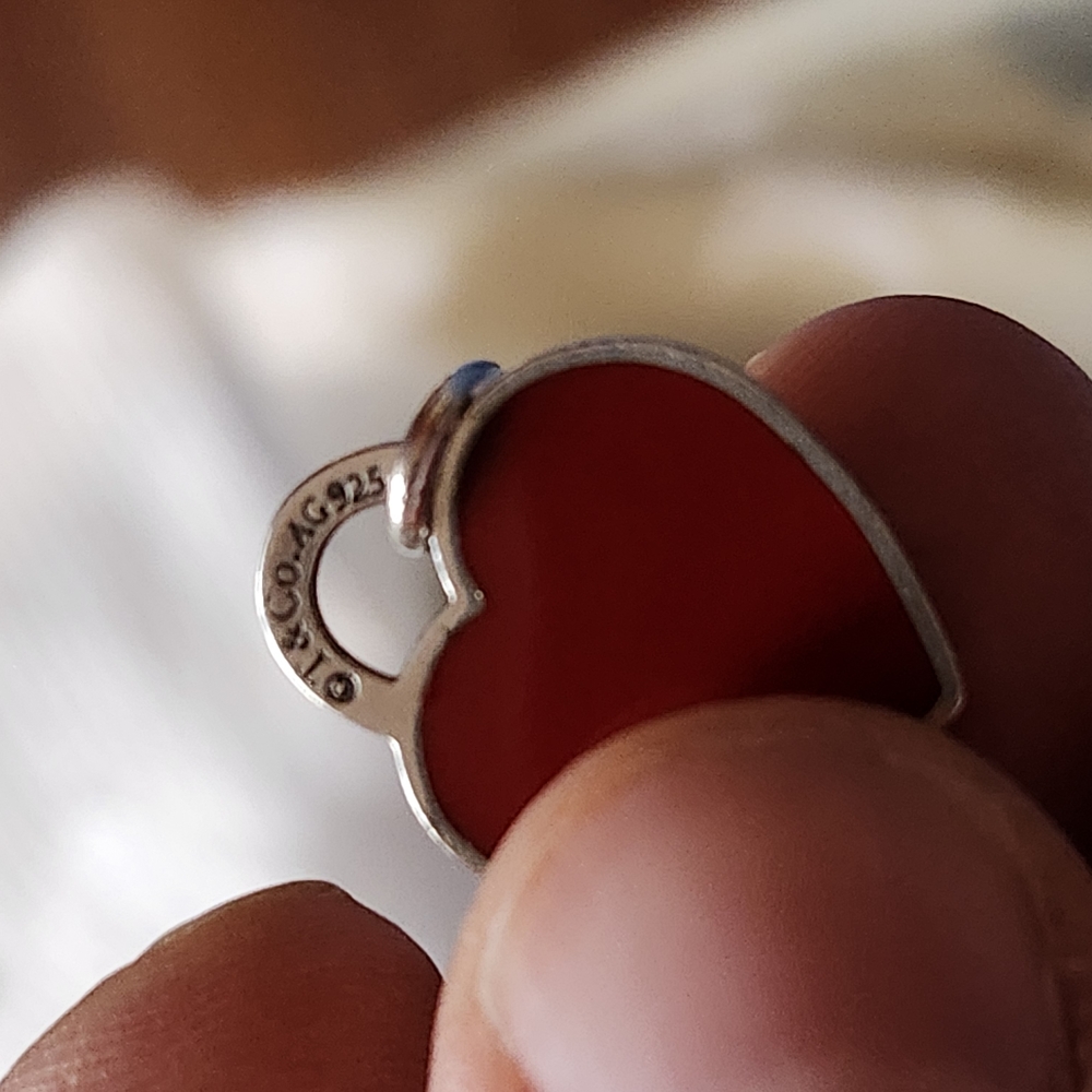 Tiffany & Co. Heart Tag Charm in Sterling Silver - Picture 4 of 5